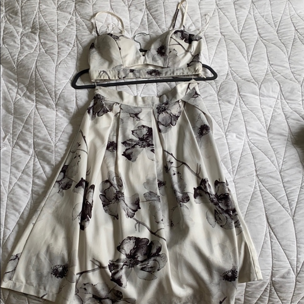 ShowPo 2 Piece Set